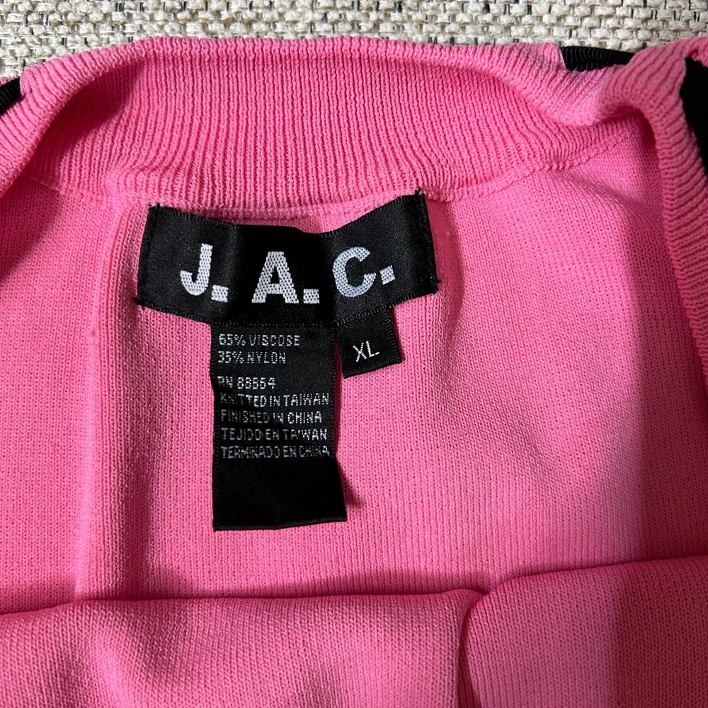 J.A.C. Bright Pink Sweater Tank Top 
Size Small - Picture 6 of 7